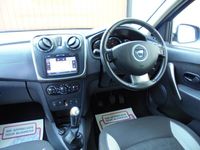 used Dacia Sandero Stepway 1.5 LAUREATE DCI 5d 90 BHP