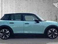 Used Mini Cooper Hatch 113 kW (154 HP) 2025 Green Hatchback