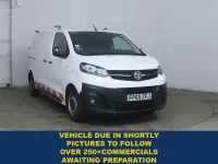 Usado Vauxhall Vivaro Edition 2019 Branco Monovolume