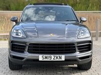 Used Porsche Cayenne 340 HP (250 kW) 2019 Grey SUV