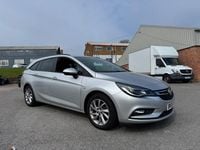 Second-hand Vauxhall Astra Design Edition 110 CP (80 kW) 2019 Argintiu Break