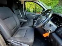 Gebraucht Vauxhall Vivaro Sportive 2019 Schwarz Van / Kleinbus