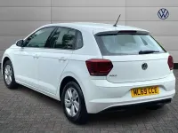 Used VW Polo SE 94 HP (69 kW) 2019 White Hatchback