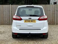 Used Ford Grand C-Max Zetec 120 HP (88 kW) 2016 White MPV