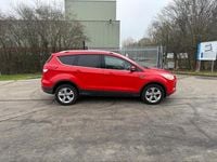 Usado Ford Kuga Zetec 140 HP (102 kW) 2014 Vermelho SUV