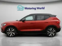 Usado Volvo XC40 You! 300 kW (408 HP) 2021 SUV