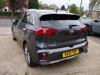 Used Kia Niro 139 HP (102 kW) 2021 Platinum graphite metallic SUV