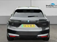 Usado BMW iX M Sport 239 kW (326 HP) 2022 Cinzento SUV