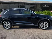 New Audi Q5 S-Line 204 HP (150 kW) 2026 Black SUV