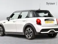 Used Mini Cooper S Exclusive 176 HP (129 kW) 2021 Silver Hatchback