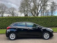 Used Hyundai i30 SE 110 HP (80 kW) 2015 Black Hatchback