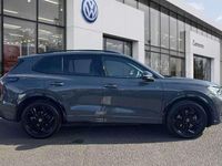 Usado VW Tiguan R-line 150 HP (110 kW) 2025 Cinzento SUV