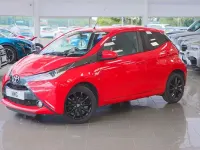 Used Toyota Aygo x-style 69 HP (50 kW) 2018 Red Hatchback