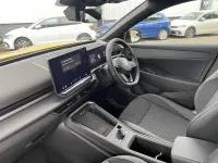 Used VW T-Roc R-line 150 HP (110 kW) 2026 Yellow SUV