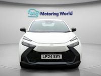Used Toyota C-HR 138 HP (101 kW) 2024 White SUV