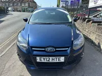 Used Ford Focus Zetec 105 HP (77 kW) 2012 Blue Hatchback