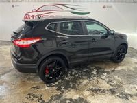 used Nissan Qashqai 1.5 DCI BLACK EDITION 5d 108 BHP