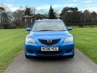 Used Mazda 3 105 HP (77 kW) 2006 Blue Hatchback
