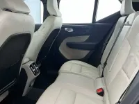 Usado Volvo XC40 Inscription 161 CV (118 kW) 2022 Azul SUV