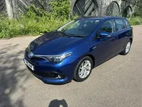 Used Toyota Auris Hybrid Business Edition 2017 Blue Hatchback