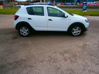Used Dacia Sandero Lauréate 90 HP (66 kW) 2014 White Hatchback