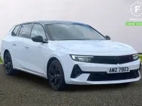 Used Vauxhall Astra 131 HP (96 kW) 2023 White Estate