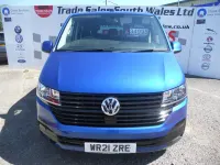 Begagnad VW Transporter Highline 2021 Blå Van