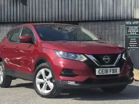 Used Nissan Qashqai Acenta 115 HP (84 kW) 2018 Red SUV