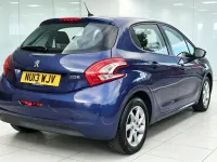 Used Peugeot 208 Active 82 HP (60 kW) 2013 Blue Hatchback
