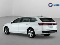 Used VW Passat Life 204 HP (150 kW) 2025 White Estate