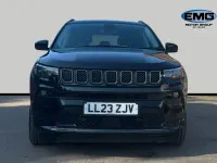 Usado Jeep Compass 130 CV (95 kW) 2023 Negro SUV