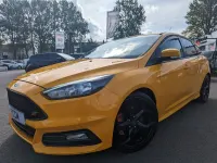 Used Ford Focus ST 185 HP (136 kW) 2015 Yellow Hatchback