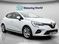 Used Renault Clio V Play 72 HP (52 kW) 2020 White Hatchback