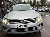 Begagnad VW Touareg R-line Plus 262 HK (192 kW) 2017 Silver SUV