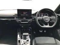 Used Audi A4 Black Edition 201 HP (147 kW) 2024 White Sedan