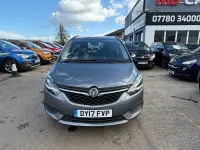 Used Vauxhall Zafira Design Edition 140 HP (102 kW) 2017 Grey MPV