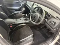 Used Renault Mégane Dynamique 2017 Silver Hatchback