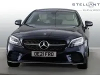 Usado Mercedes C200 AMG line 195 CV (143 kW) 2021 Azul Coupe