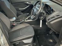 Used Ford Focus Zetec 125 HP (91 kW) 2015 Silver Hatchback