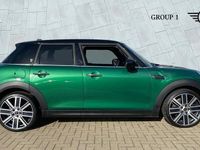 Used Mini Cooper Exclusive 136 HP (100 kW) 2024 Green Hatchback