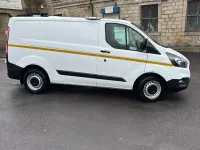 Used Ford Transit Custom 105 HP (77 kW) 2019 White Van
