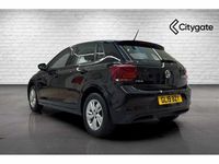 Used VW Polo SE 80 HP (58 kW) 2019 Black Hatchback