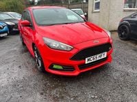 Used Ford Focus ST 2015 Red Hatchback