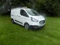 Used Ford Transit Custom 105 HP (77 kW) 2018 White Van