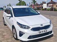 Używany Kia Ceed 134 KM (98 kW) 2021 Biały Hatchback