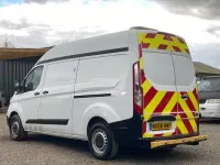 Usado Ford Transit Custom 130 HP (95 kW) 2019 Branco Van