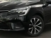 Used Renault Clio Iconic 2022 Black Hatchback