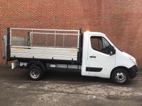 Used Vauxhall Movano 125 HP (91 kW) 2016 White MPV