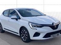 Used Renault Clio V Iconic 90 HP (66 kW) 2022 White Hatchback