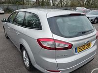 Used Ford Mondeo Zetec 163 HP (119 kW) 2011 Moondust silver Estate